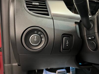 2013 Ford Taurus SHO   - Photo 21 - Grand Rapids, MI 49548