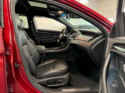 2013 Ford Taurus SHO   - Photo 37 - Grand Rapids, MI 49548
