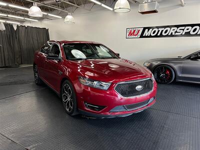 2013 Ford Taurus SHO   - Photo 2 - Grand Rapids, MI 49548