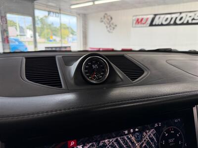 2020 Porsche Macan S   - Photo 47 - Grand Rapids, MI 49548