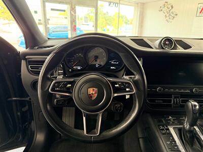 2020 Porsche Macan S   - Photo 38 - Grand Rapids, MI 49548