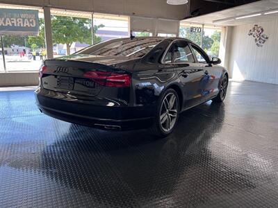 2015 Audi A8 4.0T quattro   - Photo 10 - Grand Rapids, MI 49548