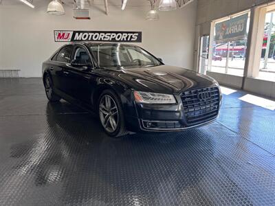 2015 Audi A8 4.0T quattro   - Photo 1 - Grand Rapids, MI 49548