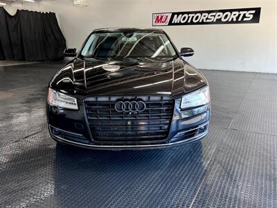 2015 Audi A8 4.0T quattro   - Photo 2 - Grand Rapids, MI 49548