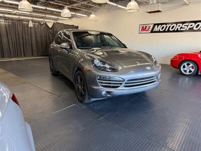 2014 Porsche Cayenne Platinum Diesel   - Photo 2 - Grand Rapids, MI 49548