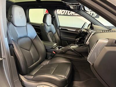 2014 Porsche Cayenne Platinum Diesel   - Photo 37 - Grand Rapids, MI 49548