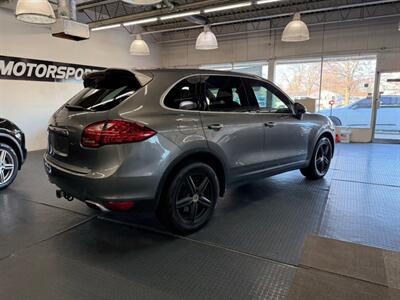 2014 Porsche Cayenne Platinum Diesel   - Photo 10 - Grand Rapids, MI 49548