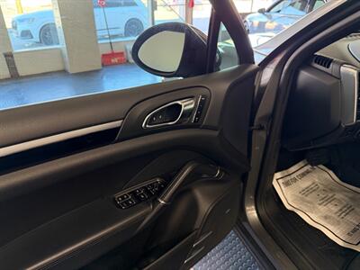 2014 Porsche Cayenne Platinum Diesel   - Photo 15 - Grand Rapids, MI 49548