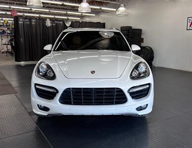 2014 Porsche Cayenne GTS   - Photo 3 - Grand Rapids, MI 49548
