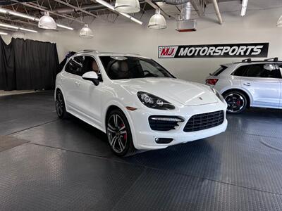 2014 Porsche Cayenne GTS   - Photo 2 - Grand Rapids, MI 49548