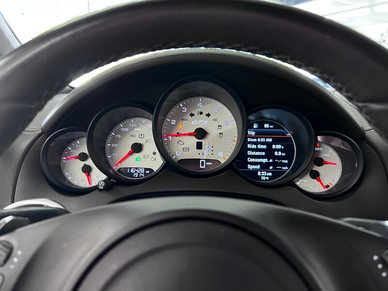 2014 Porsche Cayenne GTS photo 31