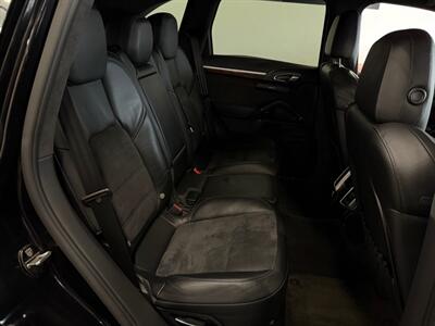2013 Porsche Cayenne GTS   - Photo 37 - Grand Rapids, MI 49548