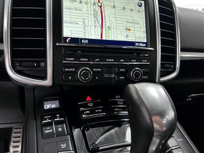 2016 Porsche Cayenne S   - Photo 31 - Grand Rapids, MI 49548