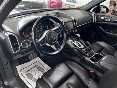 2016 Porsche Cayenne S   - Photo 17 - Grand Rapids, MI 49548
