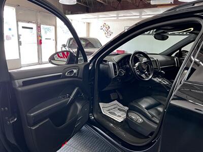 2016 Porsche Cayenne S   - Photo 15 - Grand Rapids, MI 49548