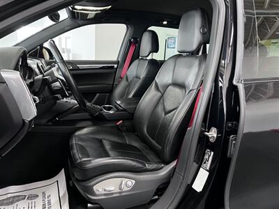 2016 Porsche Cayenne S   - Photo 19 - Grand Rapids, MI 49548