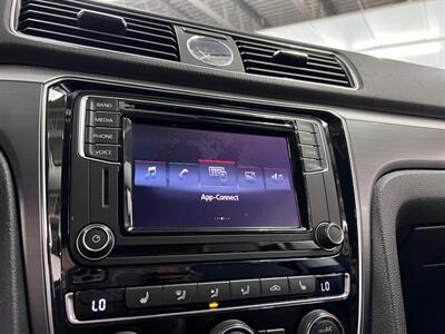 2017 Volkswagen Passat 1.8T R-Line   - Photo 29 - Grand Rapids, MI 49548