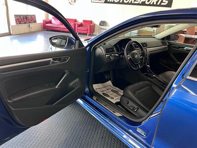 2017 Volkswagen Passat 1.8T R-Line   - Photo 14 - Grand Rapids, MI 49548