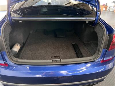 2017 Volkswagen Passat 1.8T R-Line   - Photo 42 - Grand Rapids, MI 49548