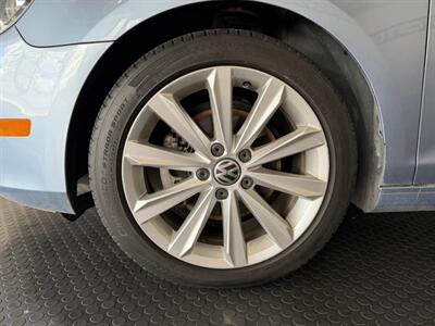 2012 Volkswagen Golf TDI - Photo 11 - Grand Rapids, MI 49548