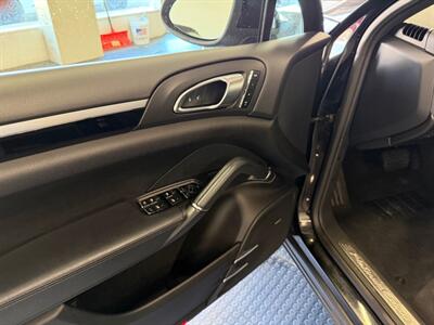 2014 Porsche Cayenne Platinum Diesel   - Photo 22 - Grand Rapids, MI 49548