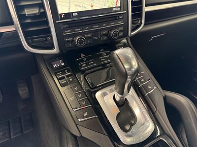 2014 Porsche Cayenne Platinum Diesel   - Photo 36 - Grand Rapids, MI 49548