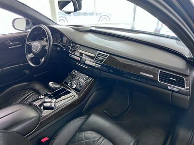 2016 Audi A8 L 4.0T quattro Sport   - Photo 37 - Grand Rapids, MI 49548