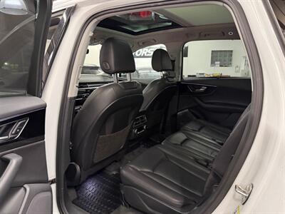 2017 Audi Q7 3.0T quattro Prestige - Photo 54 - Grand Rapids, MI 49548