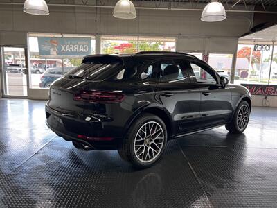 2017 Porsche Macan Turbo   - Photo 11 - Grand Rapids, MI 49548