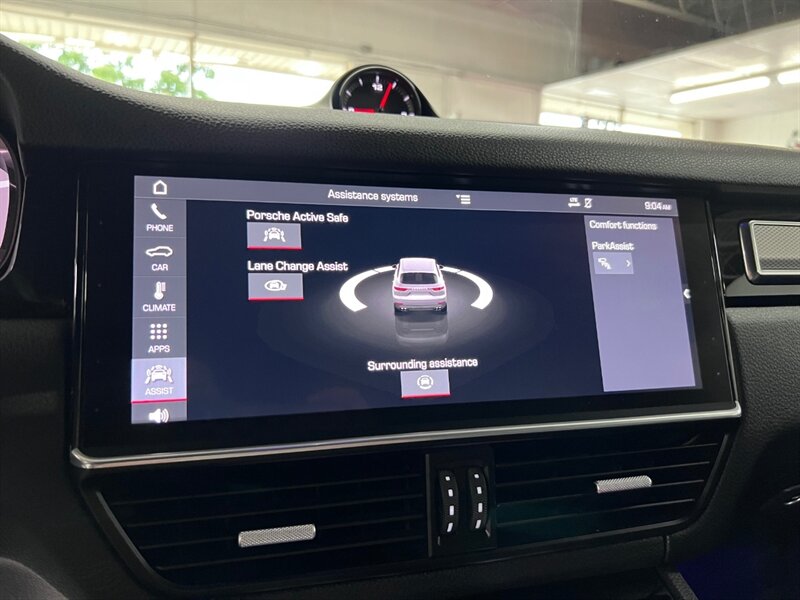 2019 Porsche Cayenne S photo 31