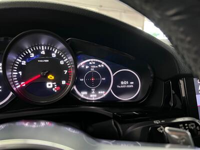 2019 Porsche Cayenne S   - Photo 21 - Grand Rapids, MI 49548