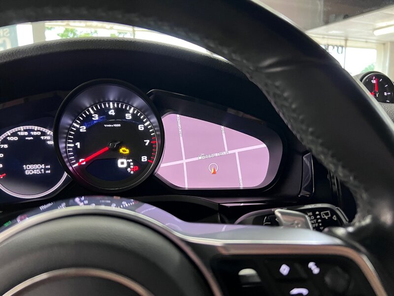 2019 Porsche Cayenne S photo 22