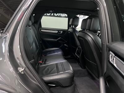 2019 Porsche Cayenne S   - Photo 41 - Grand Rapids, MI 49548