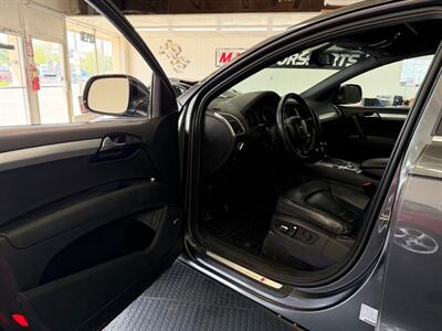 2011 Audi Q7 3.0T quattro S line Prest - Photo 16 - Grand Rapids, MI 49548