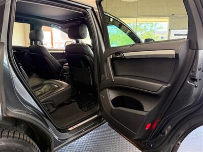 2011 Audi Q7 3.0T quattro S line Prest - Photo 34 - Grand Rapids, MI 49548