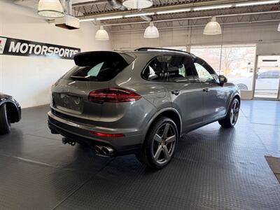 2017 Porsche Cayenne S   - Photo 14 - Grand Rapids, MI 49548