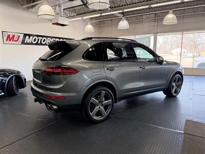 2017 Porsche Cayenne S   - Photo 15 - Grand Rapids, MI 49548