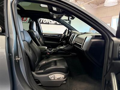 2017 Porsche Cayenne S   - Photo 53 - Grand Rapids, MI 49548