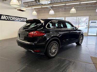 2014 Porsche Cayenne Platinum Diesel   - Photo 10 - Grand Rapids, MI 49548
