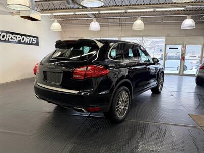 2014 Porsche Cayenne Platinum Diesel   - Photo 9 - Grand Rapids, MI 49548
