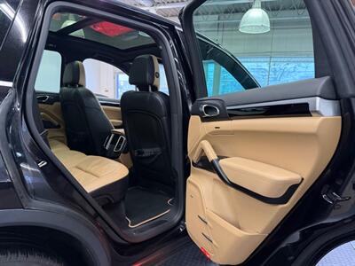 2014 Porsche Cayenne Platinum Diesel   - Photo 37 - Grand Rapids, MI 49548