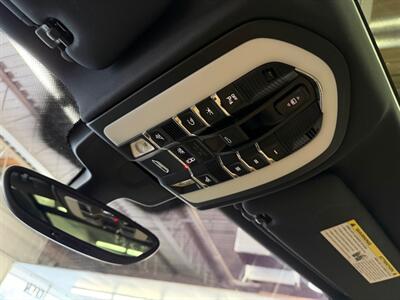 2014 Porsche Cayenne Platinum Diesel   - Photo 25 - Grand Rapids, MI 49548