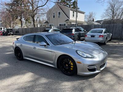 2010 Porsche Panamera Turbo   - Photo 14 - Grand Rapids, MI 49548