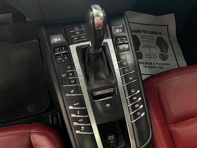 2017 Porsche Macan GTS   - Photo 34 - Grand Rapids, MI 49548