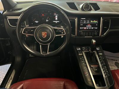 2017 Porsche Macan GTS   - Photo 26 - Grand Rapids, MI 49548