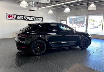 2017 Porsche Macan GTS   - Photo 11 - Grand Rapids, MI 49548