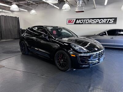 2017 Porsche Macan GTS   - Photo 1 - Grand Rapids, MI 49548