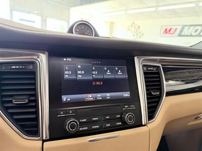 2017 Porsche Macan   - Photo 23 - Grand Rapids, MI 49548