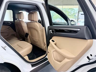 2017 Porsche Macan   - Photo 32 - Grand Rapids, MI 49548