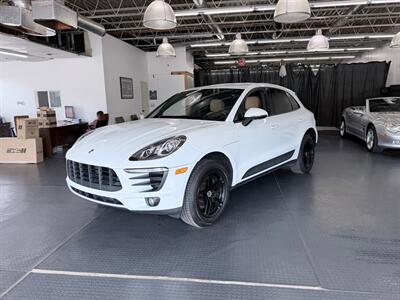 2017 Porsche Macan   - Photo 4 - Grand Rapids, MI 49548